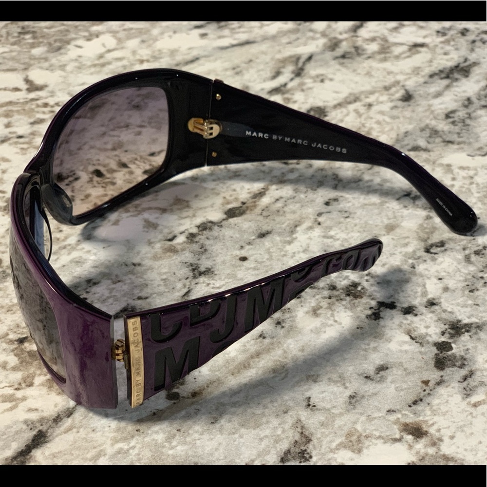 Marc by Marc Jacobs purple sunglasses - Picture 6 of 9
